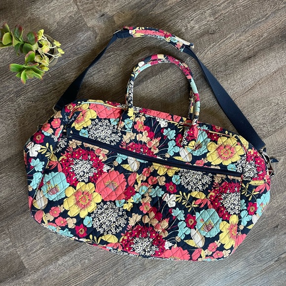 Vera Bradley Happy Snails Weekender large duffle bag - Picture 1 of 11
